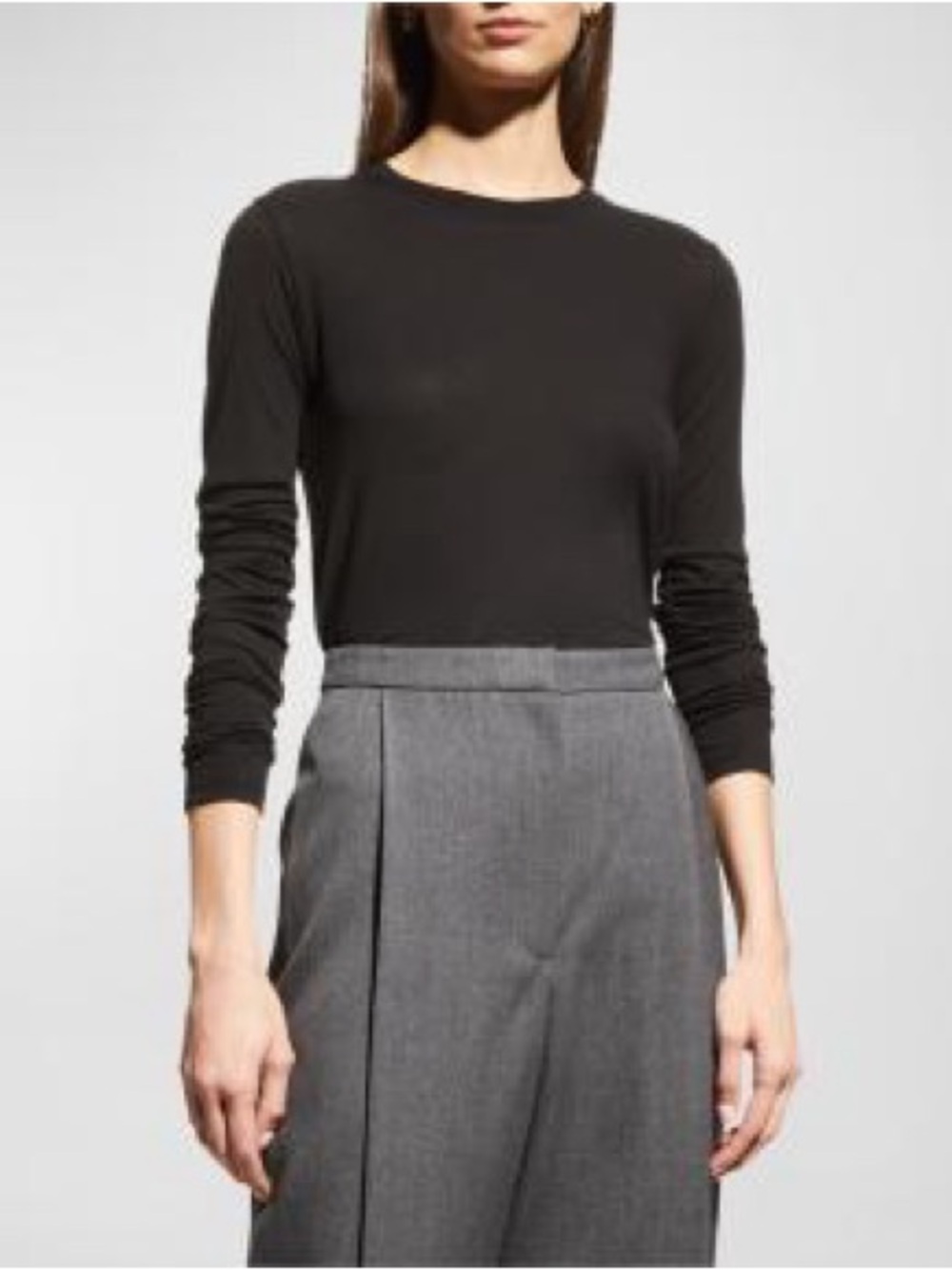 Vince Essential Long-Sleeve Crewneck Tee Small